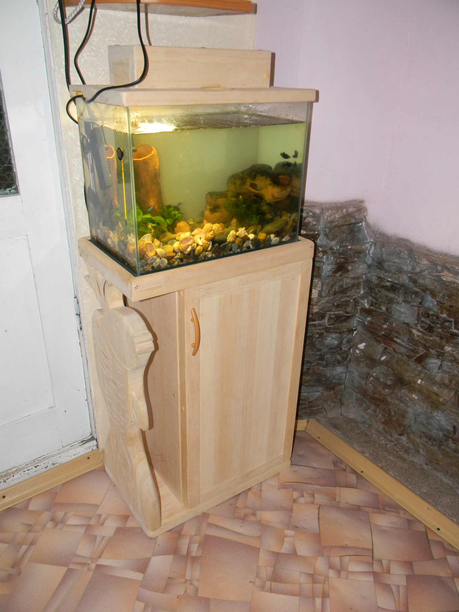 Выбор места и размера аквариума