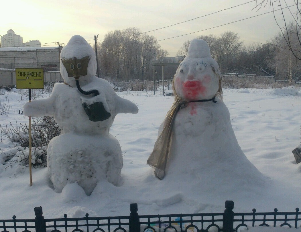 Nuclear winter snowmen. - My, Winter, snowman