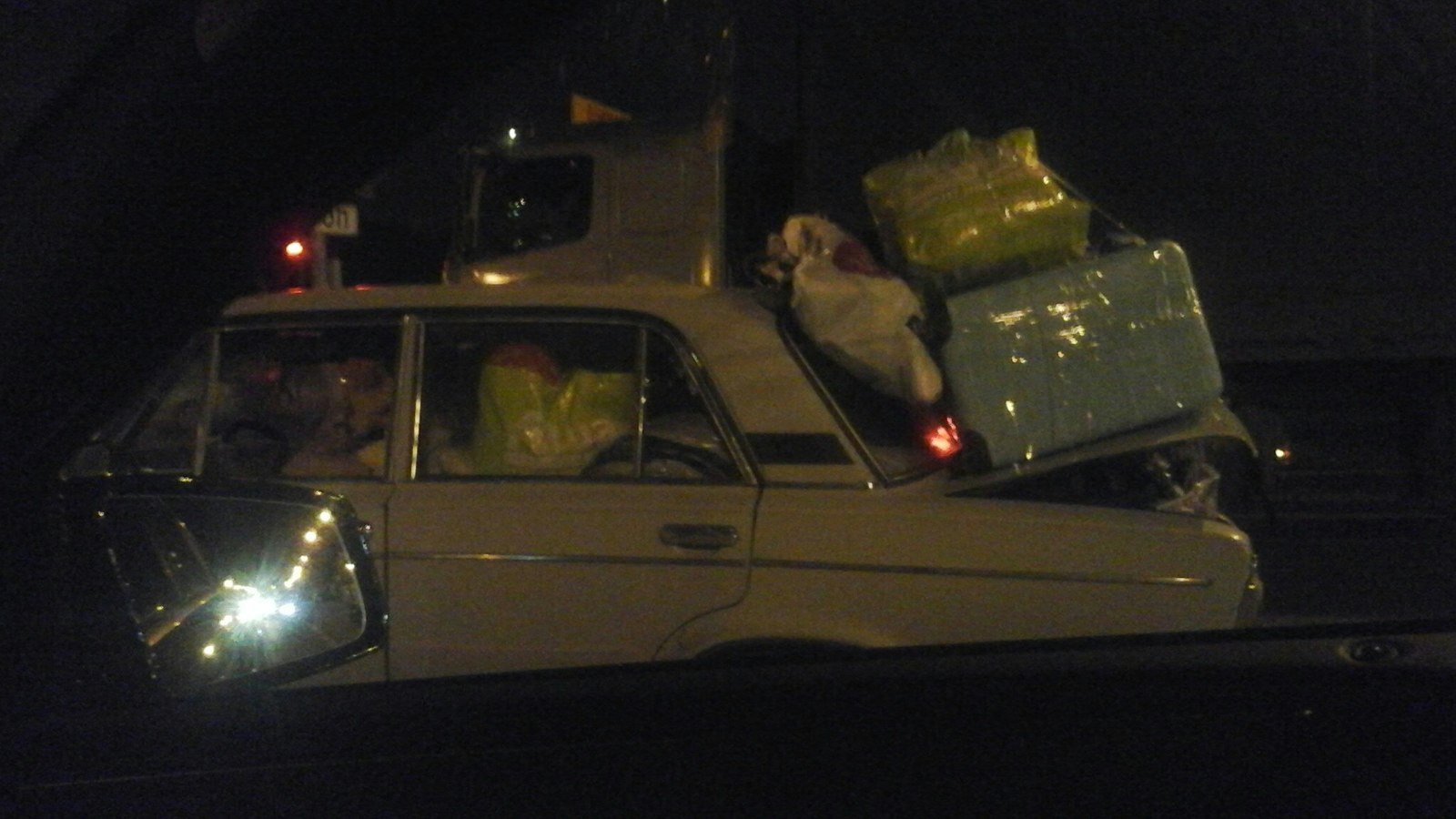 Spacious car! Pf .. Why? - Car, Baggage, Russia, Zhiguli, Fools and roads