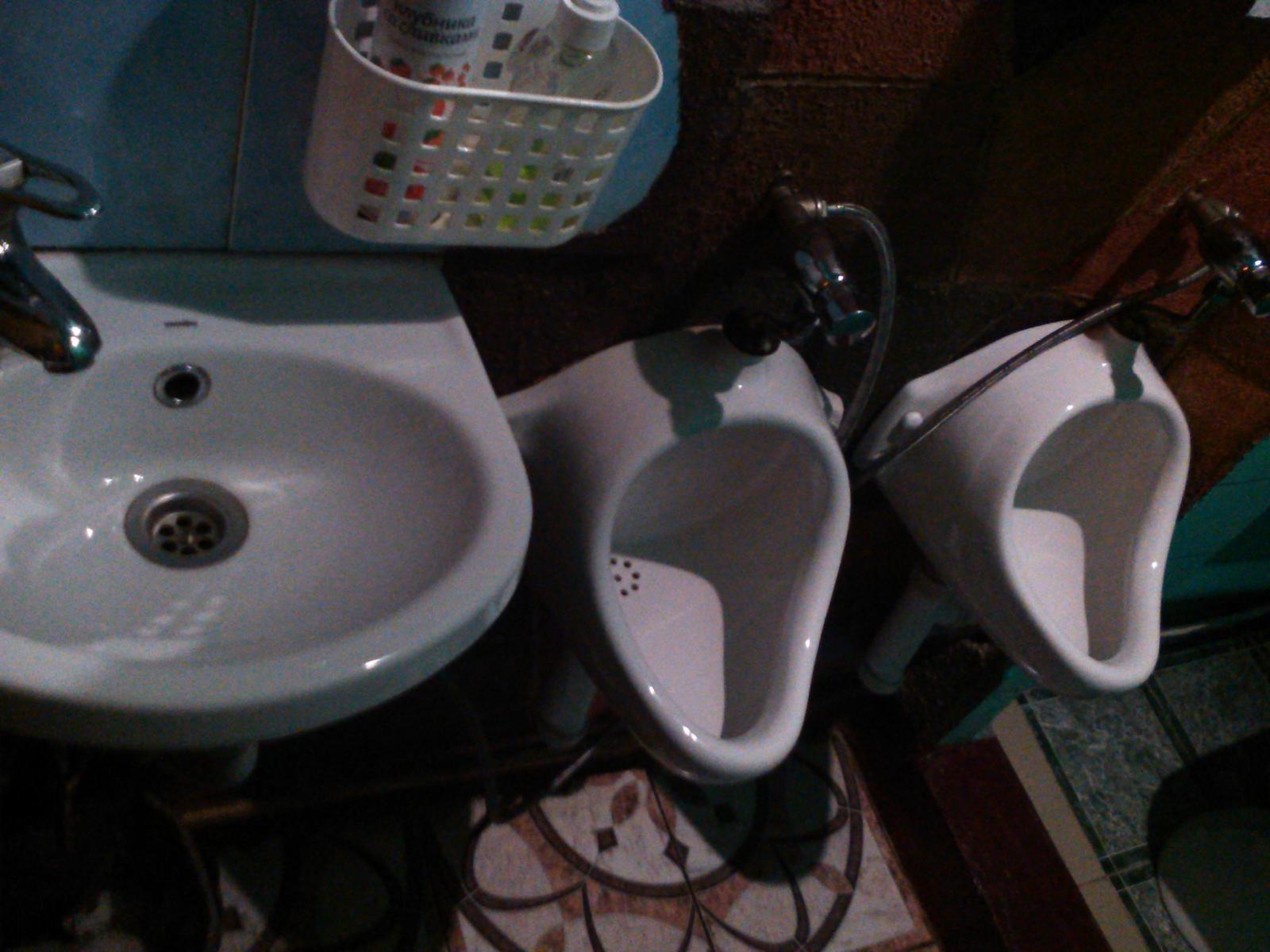 3 comrades, well, or 4 - My, Toilet, Cosiness, Convenience, And so it will do