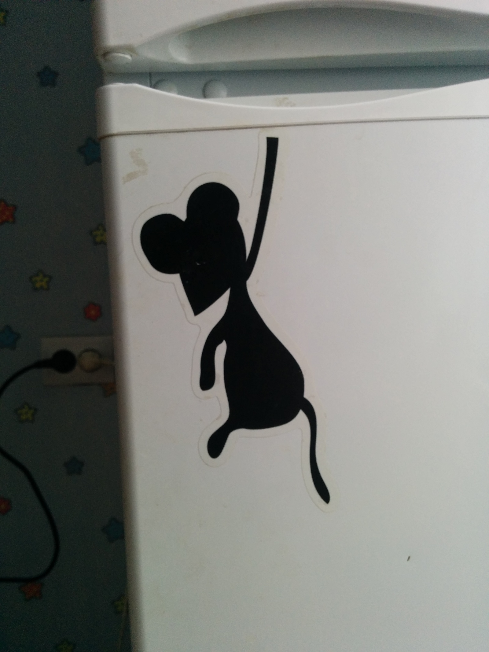 How to unsee this? - My, Sticker, Mouse, Refrigerator, How to unsee it