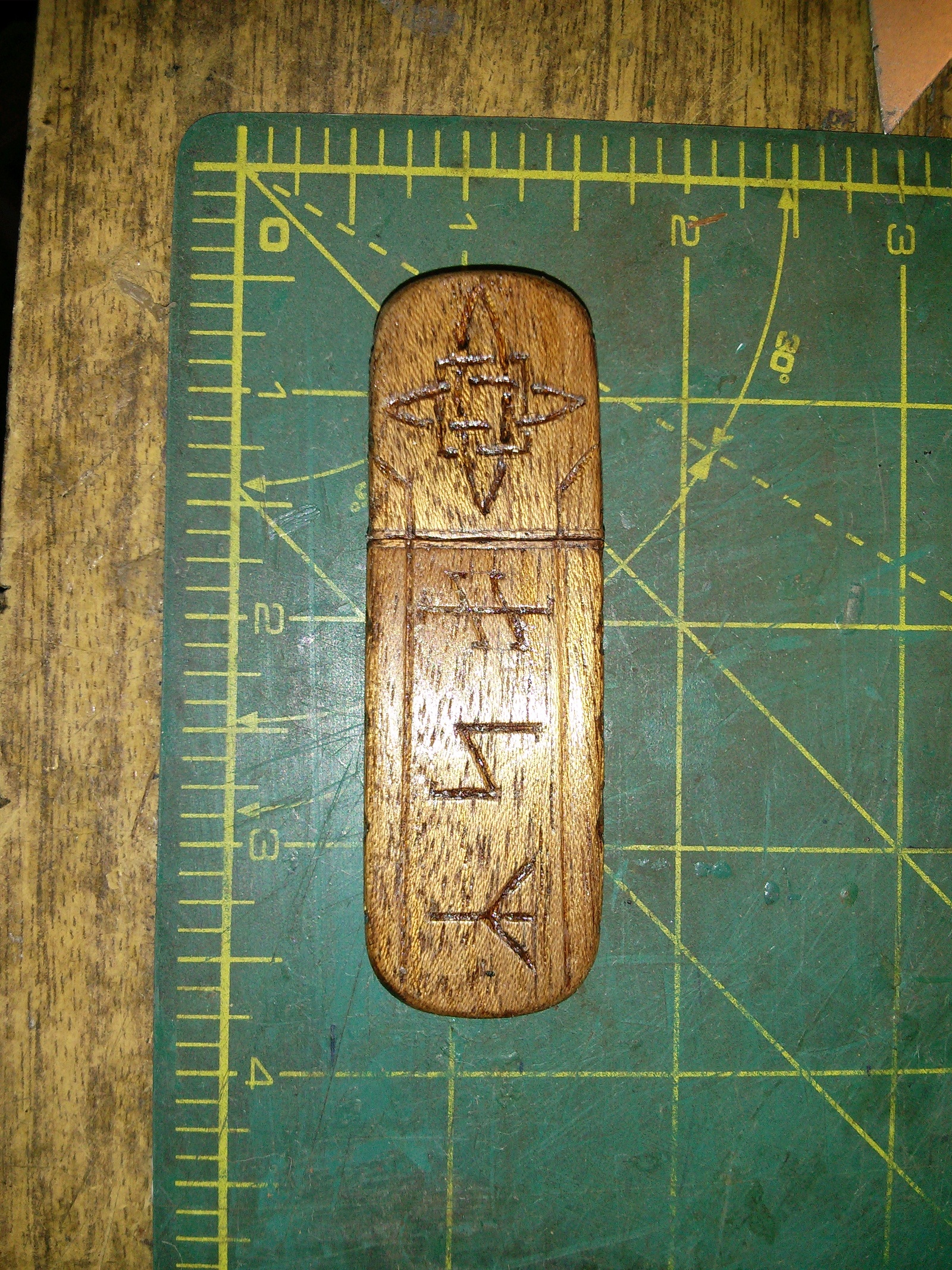 I sawed down a wooden flasher in the Slavophil style. - My, Flash drives, Runes, Wood products, Tree, Presents, Svarog, With your own hands, Thread, Longpost