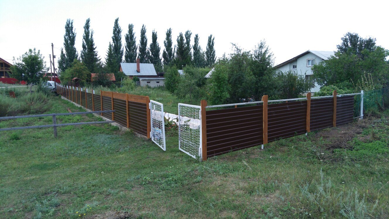 New fence on old infrastructure - My, Fence, Architecture, Building, Russia, beauty, Master