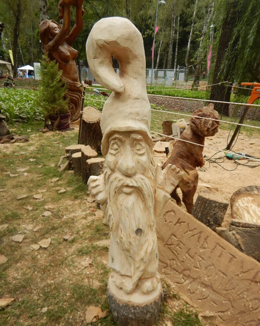 big ass - My, Voronezh City Garden, Chainsaw, Chainsaw sculpture, Alexander Ivchenko, Voronezh, Video, Longpost