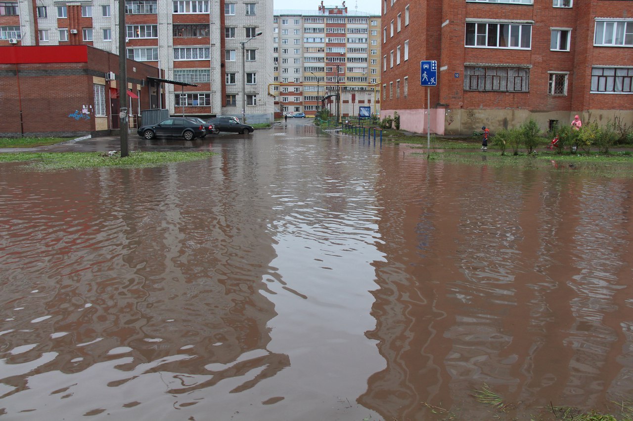 Typical Yoshkar-Ola - Yoshkar-Ola, Road, Потоп, Lake, The street, Rainstorm, Longpost