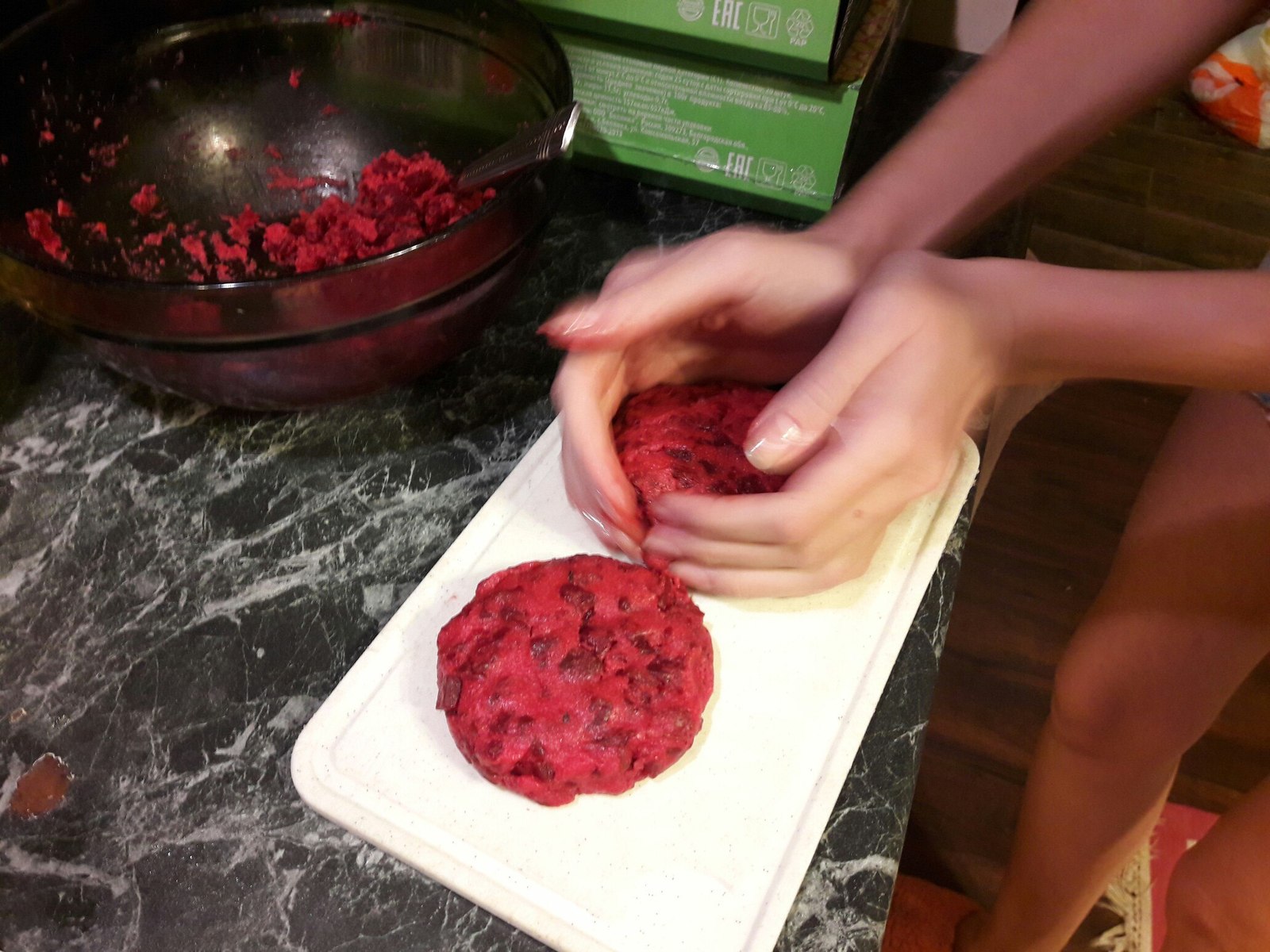 Burger with beetroot patty - My, Recipe, Burger, Beet, cat, Longpost