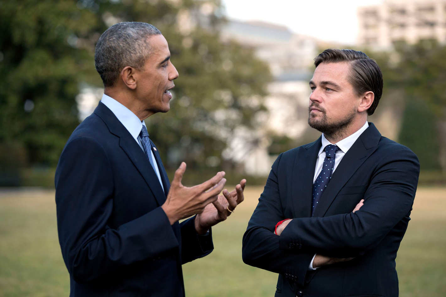 What are Leonardo DiCaprio and Barack Obama talking about? - Barack Obama, Leonardo DiCaprio