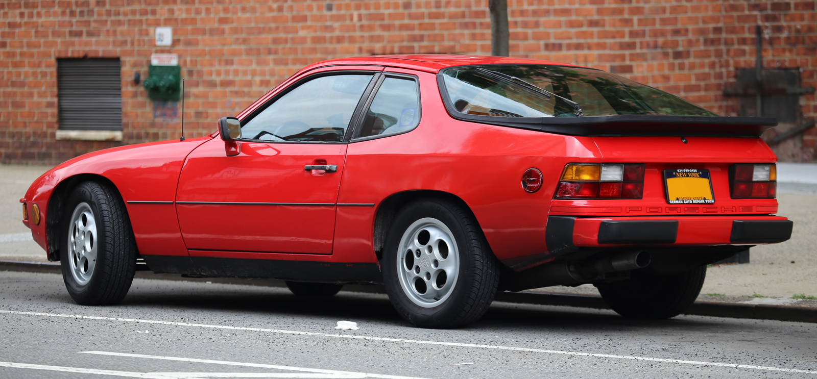 Porsche 924 - вынужденная революция классики. - История, Авто, Porsche, 924, Числа, Le mans, Спорткар, Длиннопост