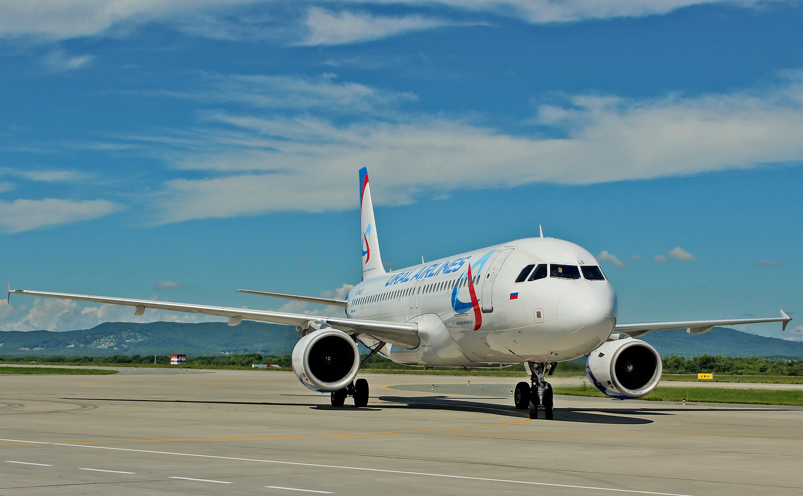 I will wave to them - My, Vladivostok, Aviation, The photo, Spotting, Longpost