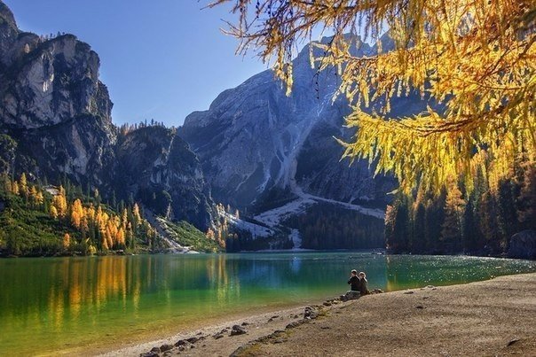 Lake Braies in the Dolomites, Italy - Images, Photo, Italy, Lake