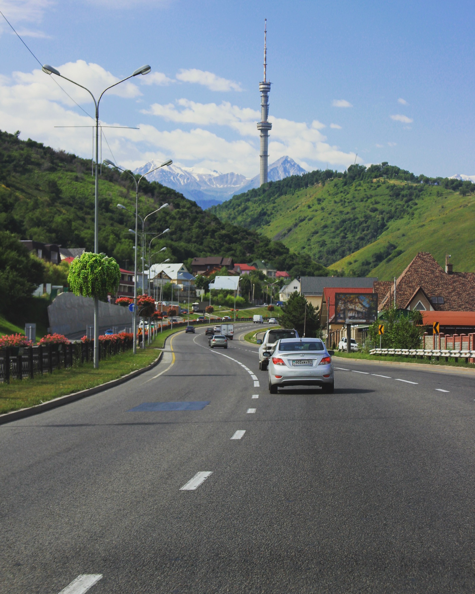 Eastern Bypass Almaty Highway - My, Road, The mountains, Town, Photo, My, Kazakhstan