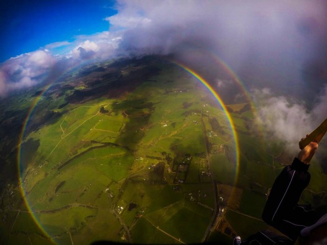 See the rainbow in all its 360 degrees - Rainbow, beauty, View, Land, Beautiful