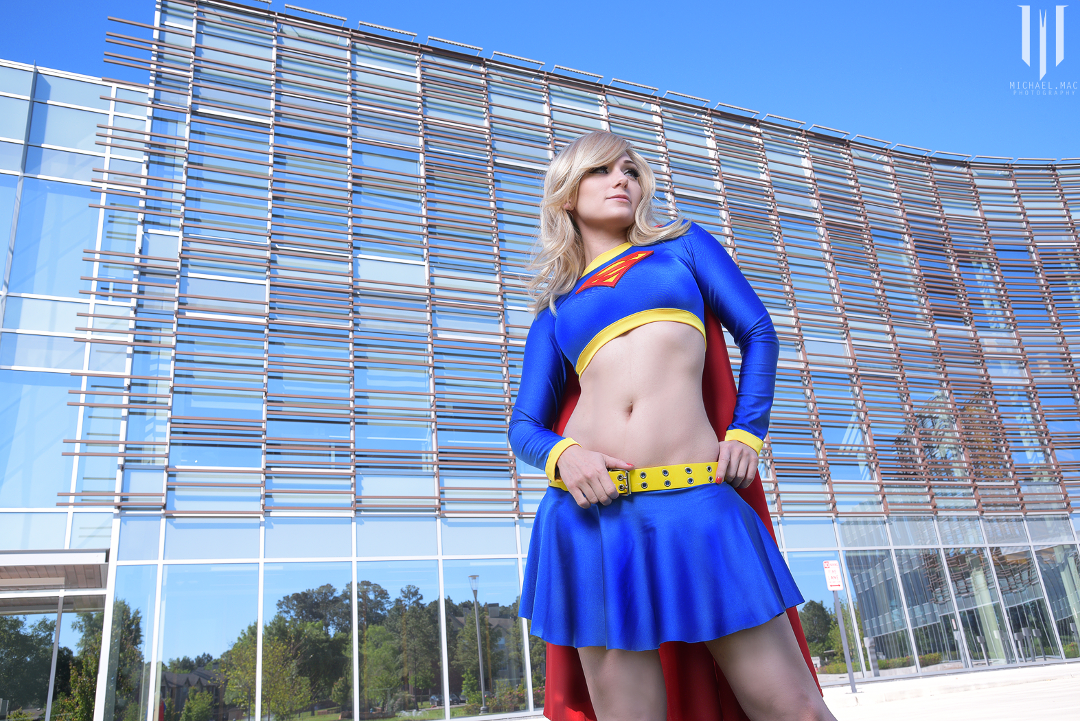 Supergirl ÐŸÐ¸ÐºÐ°Ð±Ñƒ. 