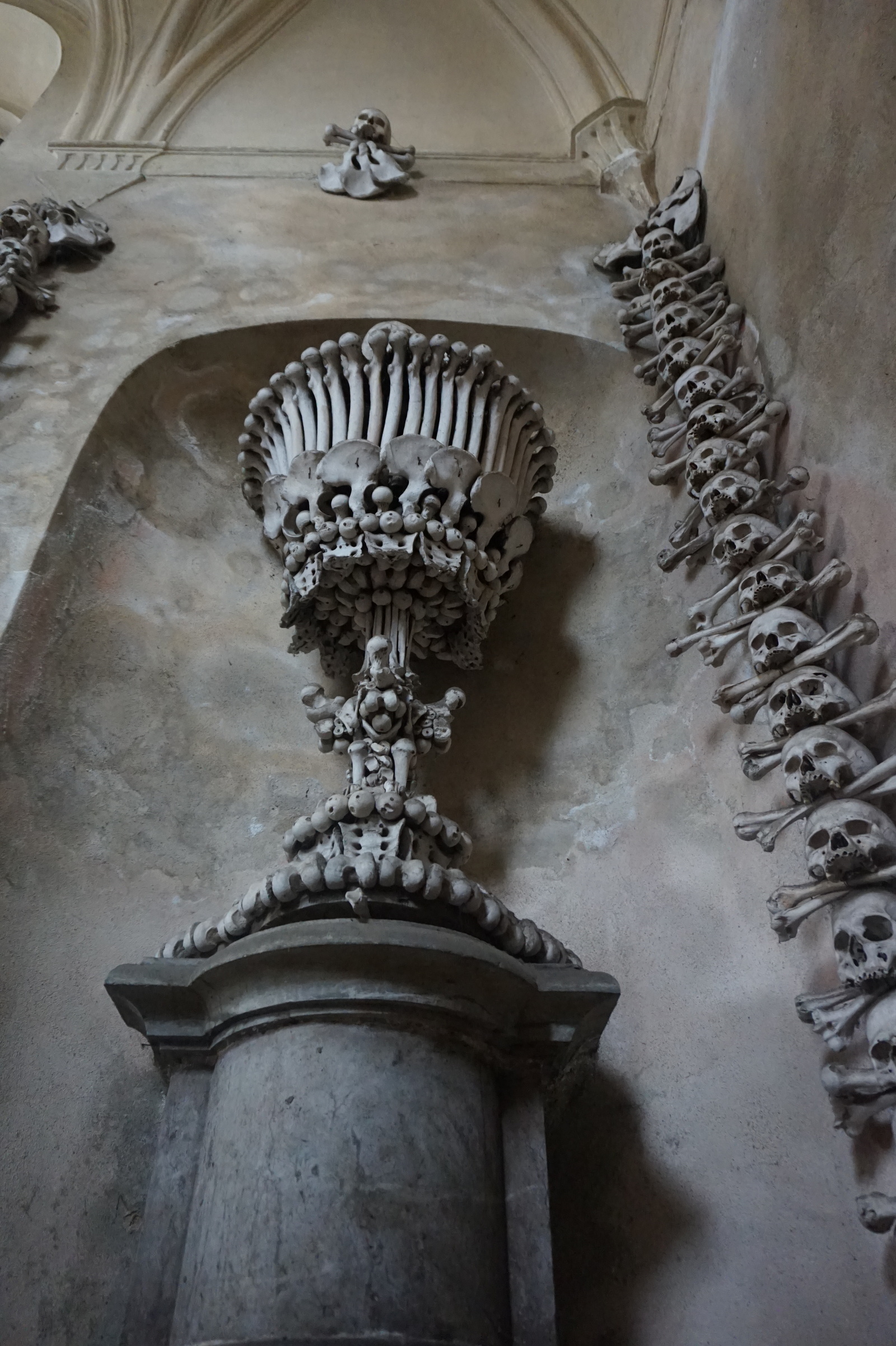 Ossuary. Kutna Hora - My, Czech, Ossuary, Scull, , Kutna Hora, Longpost