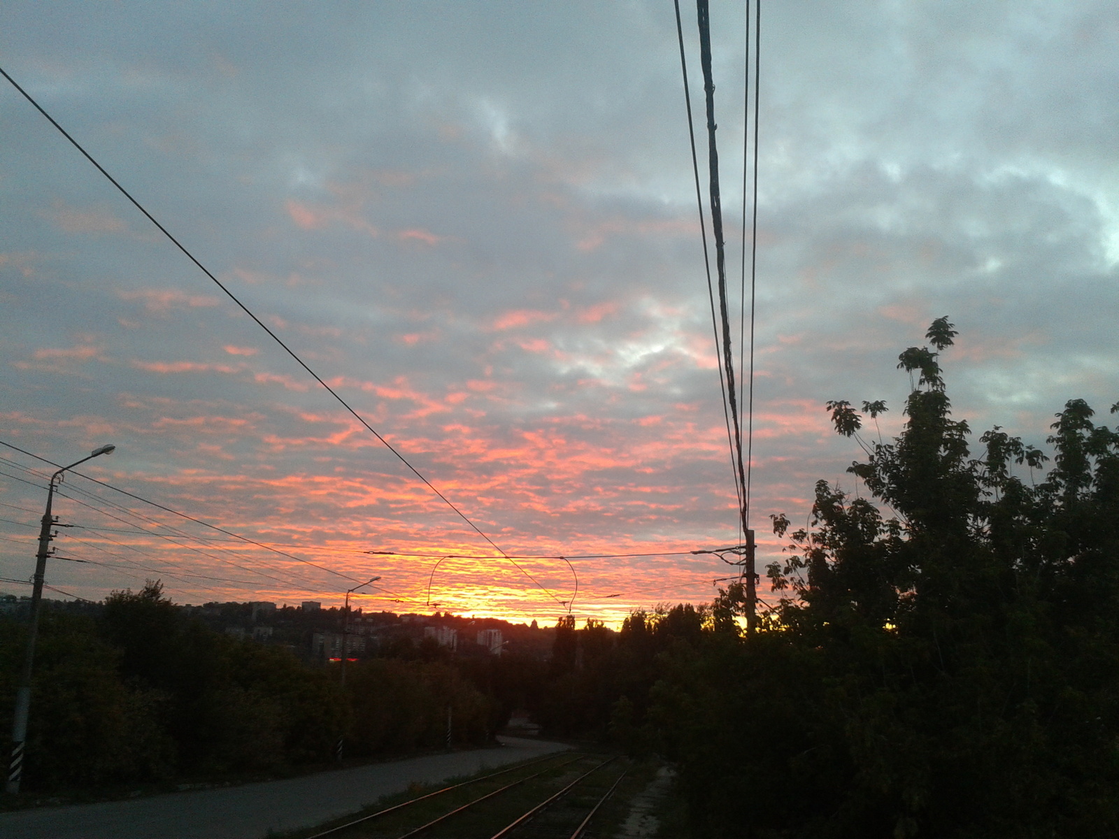 Good morning Saratov - My, The sun, dawn, Autumn, , Cold, Bridge, Sky