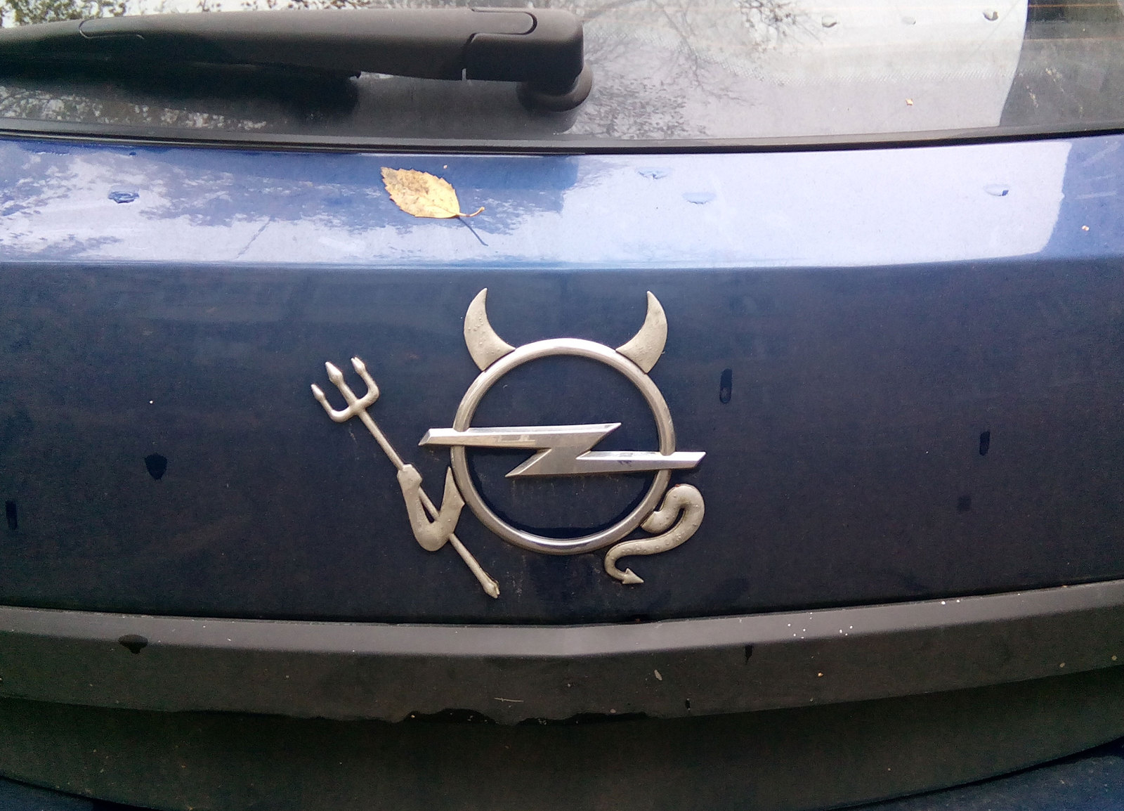 That damn Opel - My, Opel, Logo, Auto