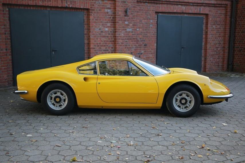 1972 Ferrari 246 'Dino' - Ferrari, Ретро, Авто, Стена, Италия, Длиннопост, Ferrari Dino