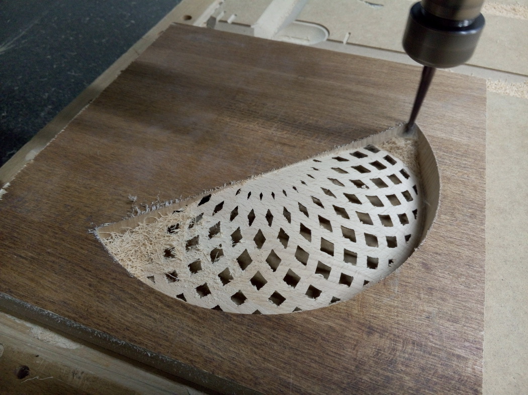 Decorative plate on a CNC machine - My, CNC, , Milling, Woodworking, Video, Longpost