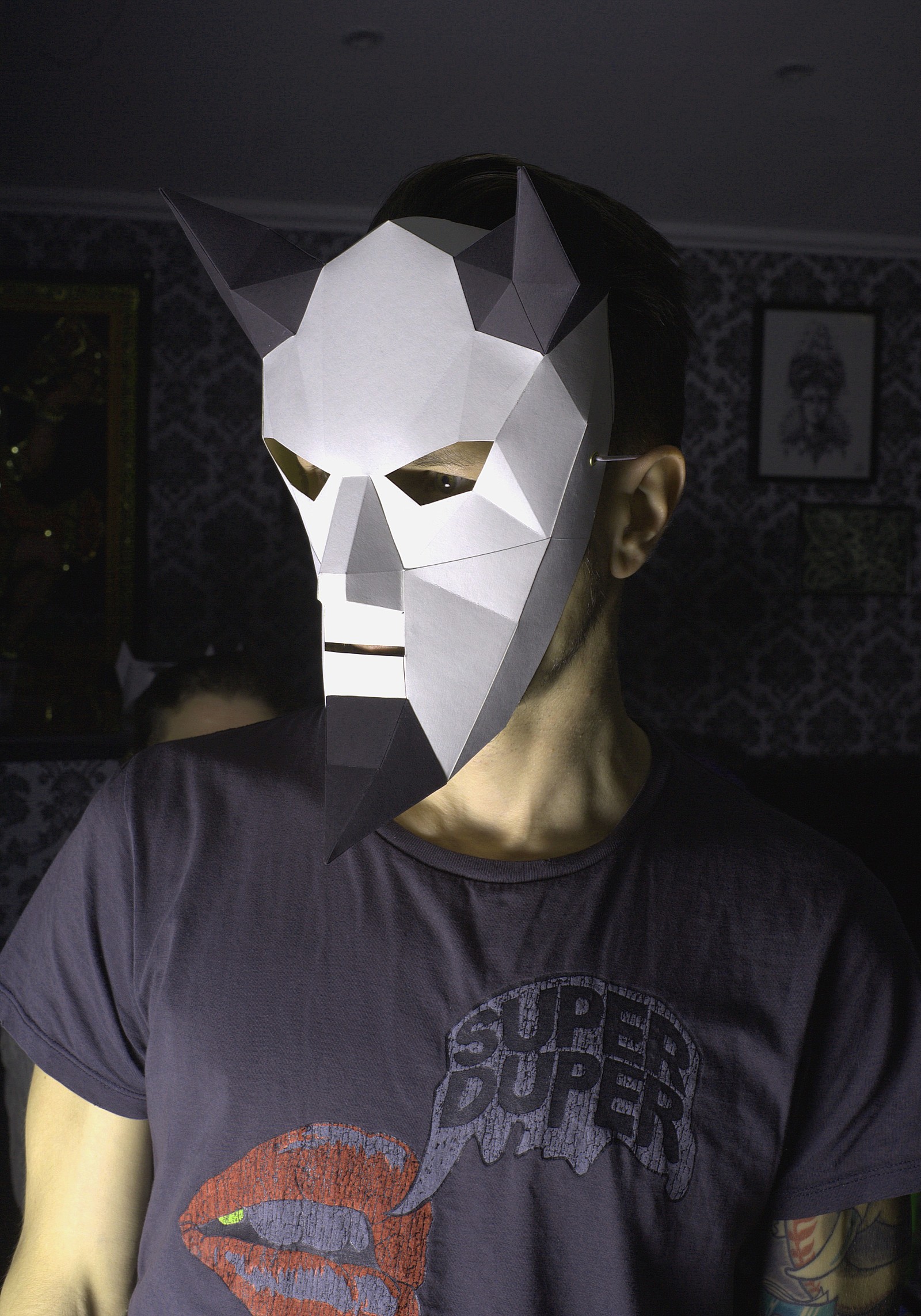Маска из бумаги а4. Объемная маска. Маска из картона. Объемная маска из бумаги. Самодельная маска из бумаги.