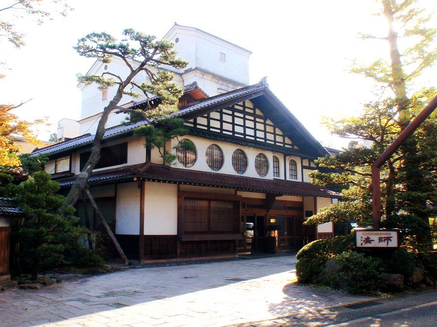 The oldest hotel in the world is in Japan - World of building, Constructions, Building, Architecture, Informative, Interesting, Japan, Hotel, Longpost