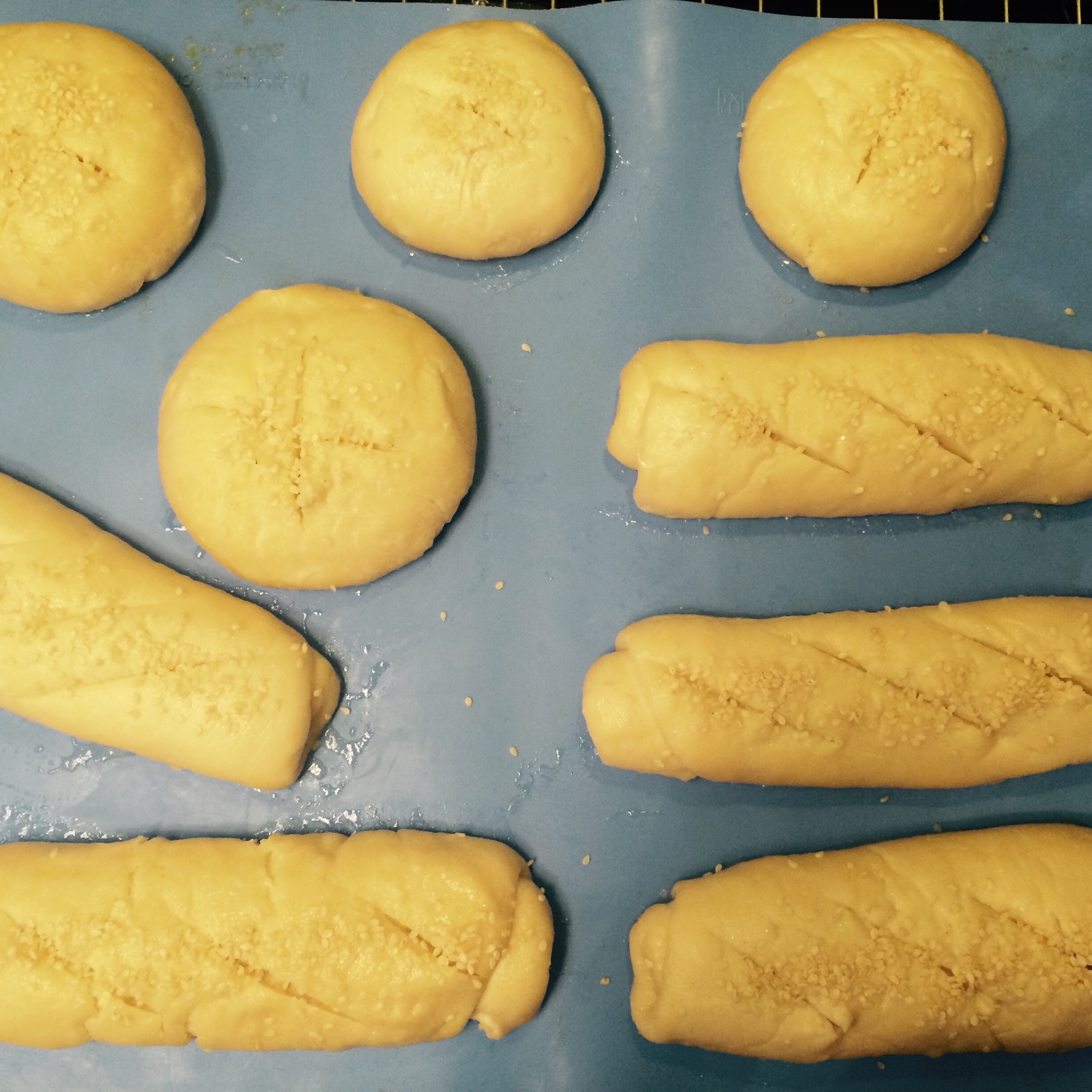 German buns Laugenbrtchen, Brecens and what is the difference between dry and fresh yeast - My, Germany, Longpost, Photo, Recipe, Bakery products, Cook
