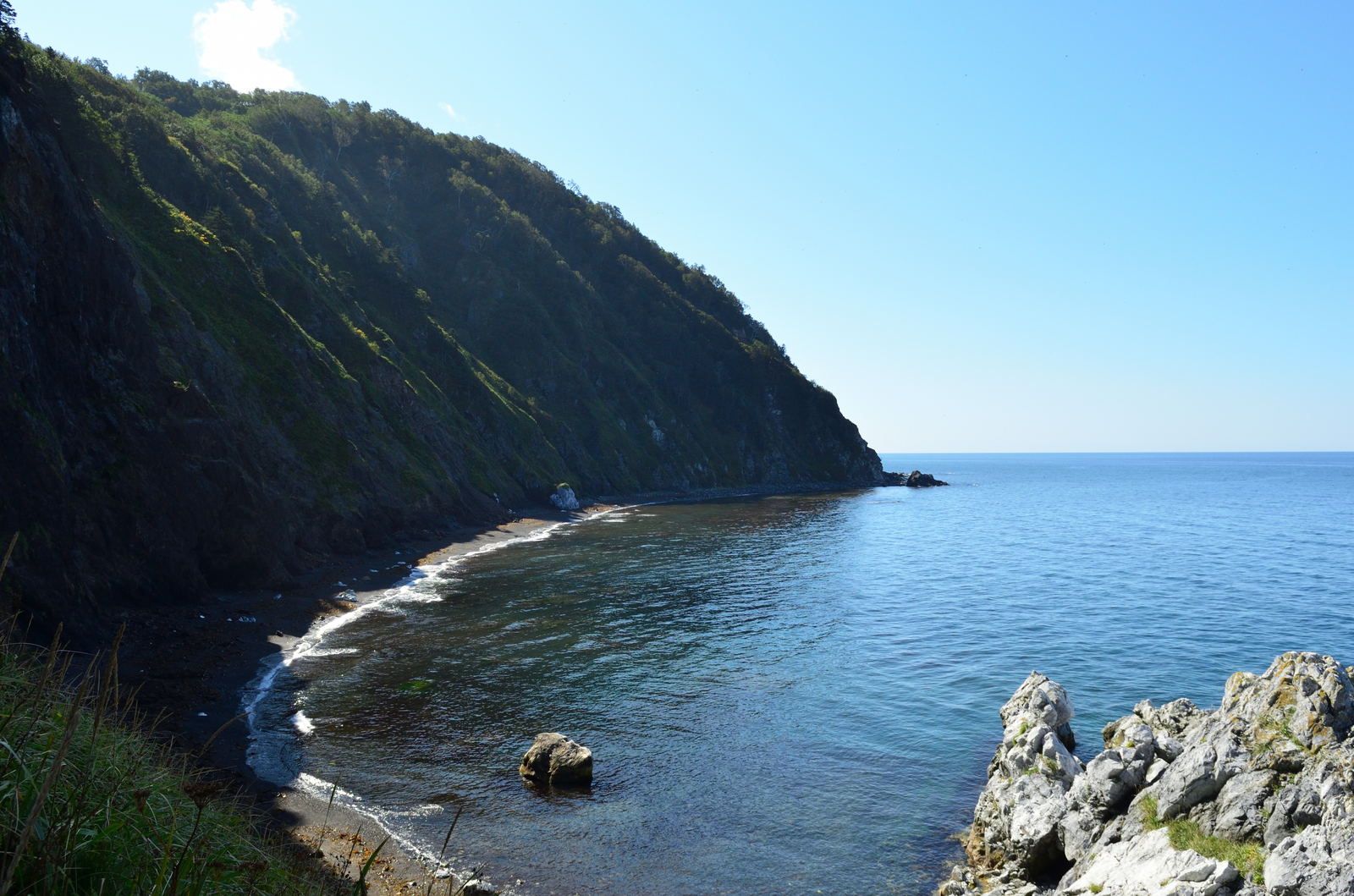 Sakhalin Island - far, but beautiful. - My, Sakhalin, Travelers, The sun, Sea, Beach, Longpost