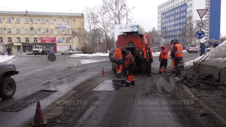 Novokuznetsk continues the relay - Asphalt, Novokuznetsk, , Winter, Nanotechnology, Road, , 