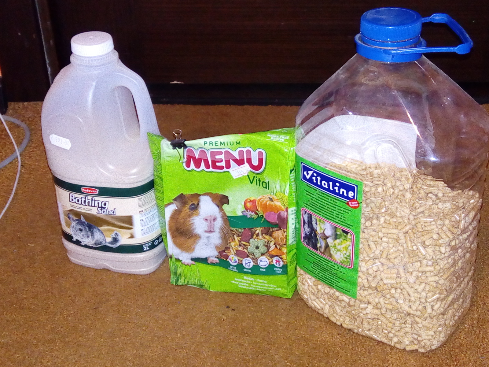 I will give consumables for gnats (Moscow) - My, I will give, Degu, Chinchilla, Animal feed, Filler, Moscow, Teply Stan, Help