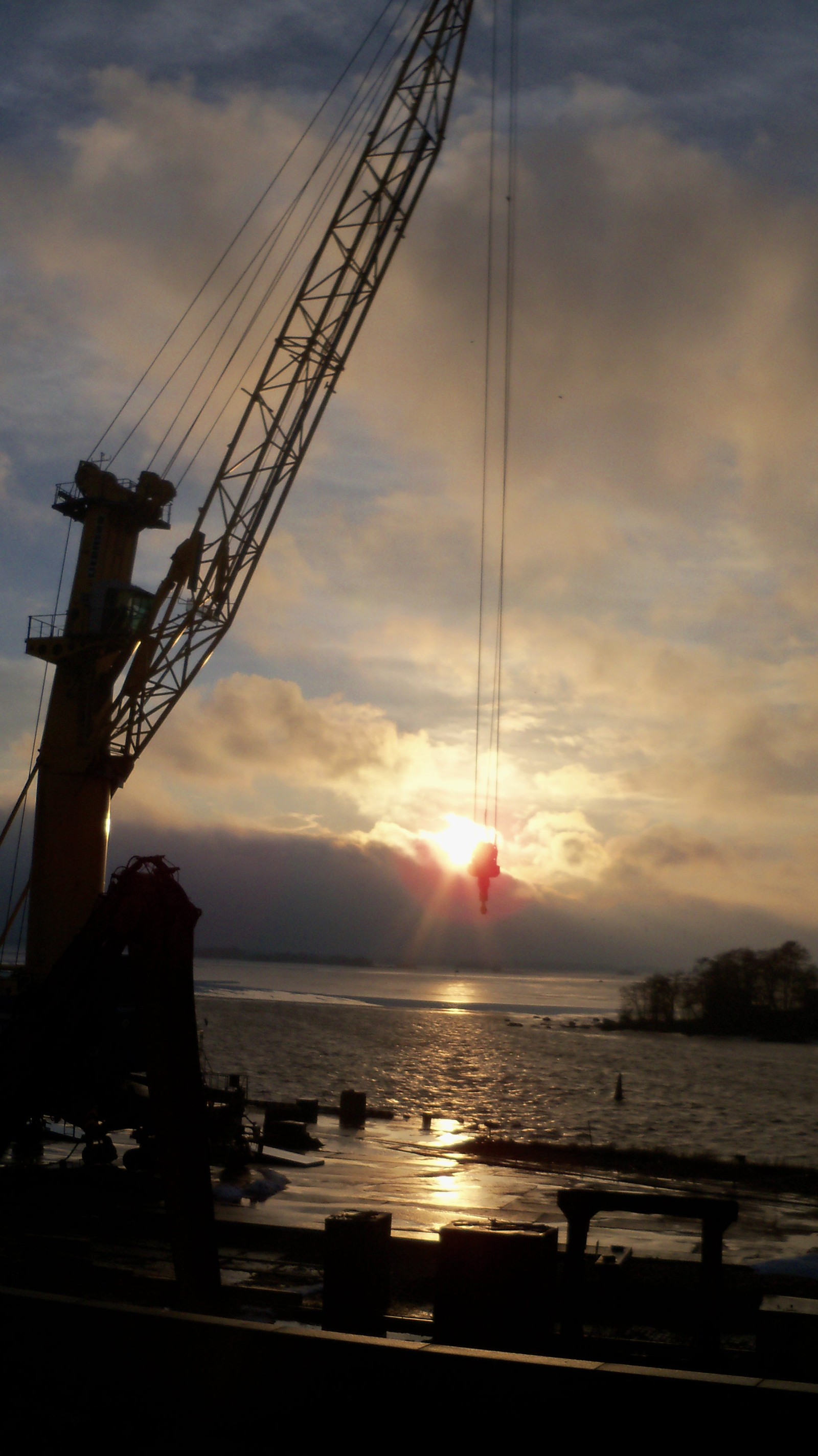 In the sky, only talk about the sea .. - My, Photo, Sunset, Vyborg