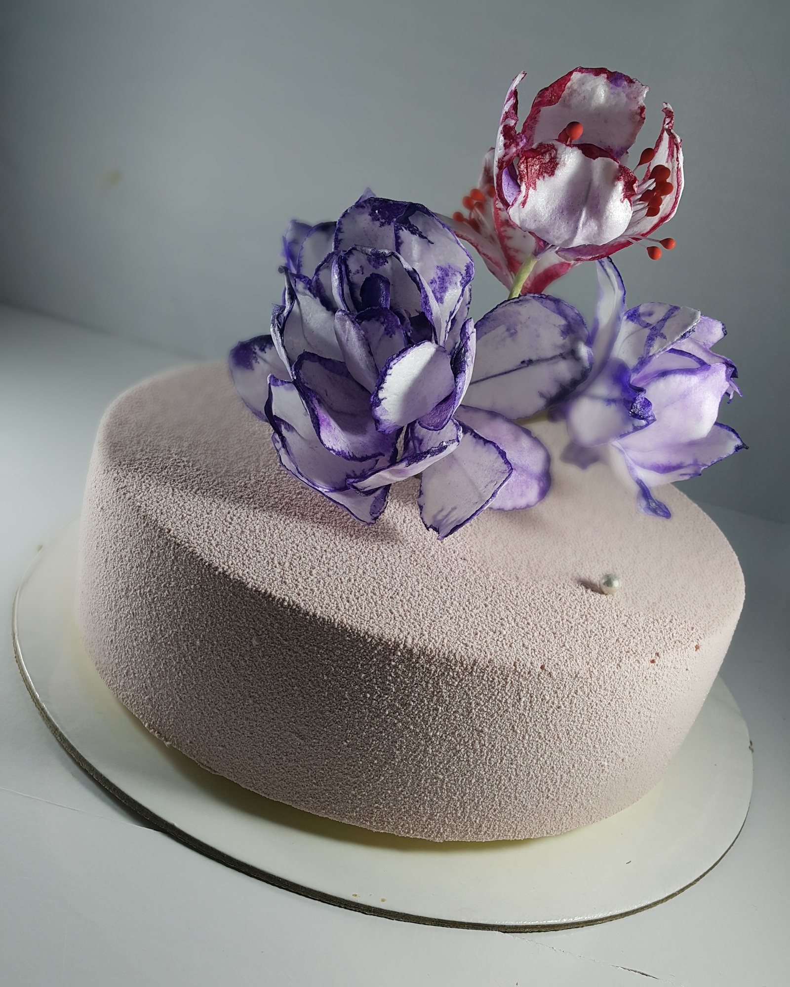 Велюровый торт с цветком