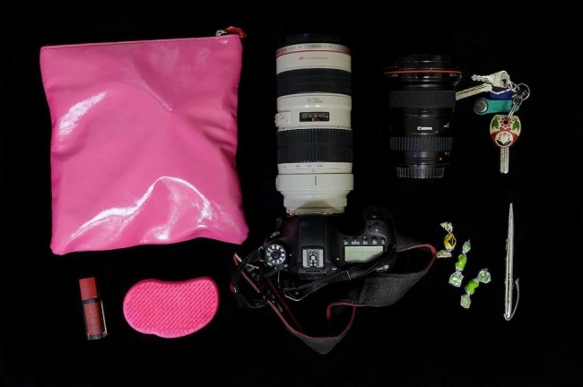 Photographer from St. Petersburg found out what women carry in their handbags - The photo, Lady's bag, Abyss, Longpost