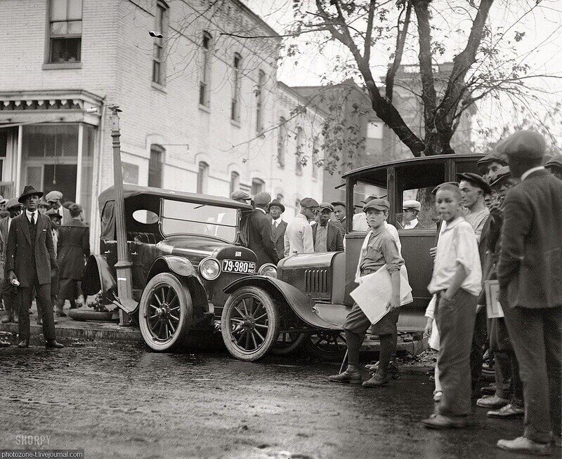 В 1891 году в штате Огайо, США, была зафиксирована первая автомобильная авария - Авария, Первая, США, 1891