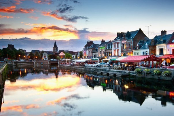 Amiens, a city on the Somme, France - , , France, City on the water, From the network