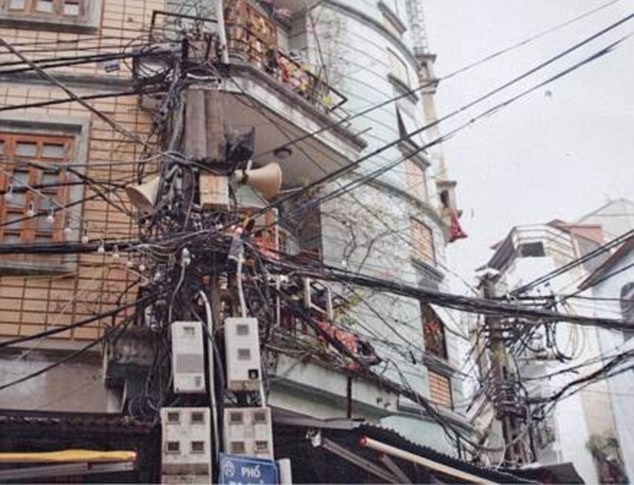 The most terrible examples of electrical wiring from around the world - Электрик, Electricity, Wiring, Longpost