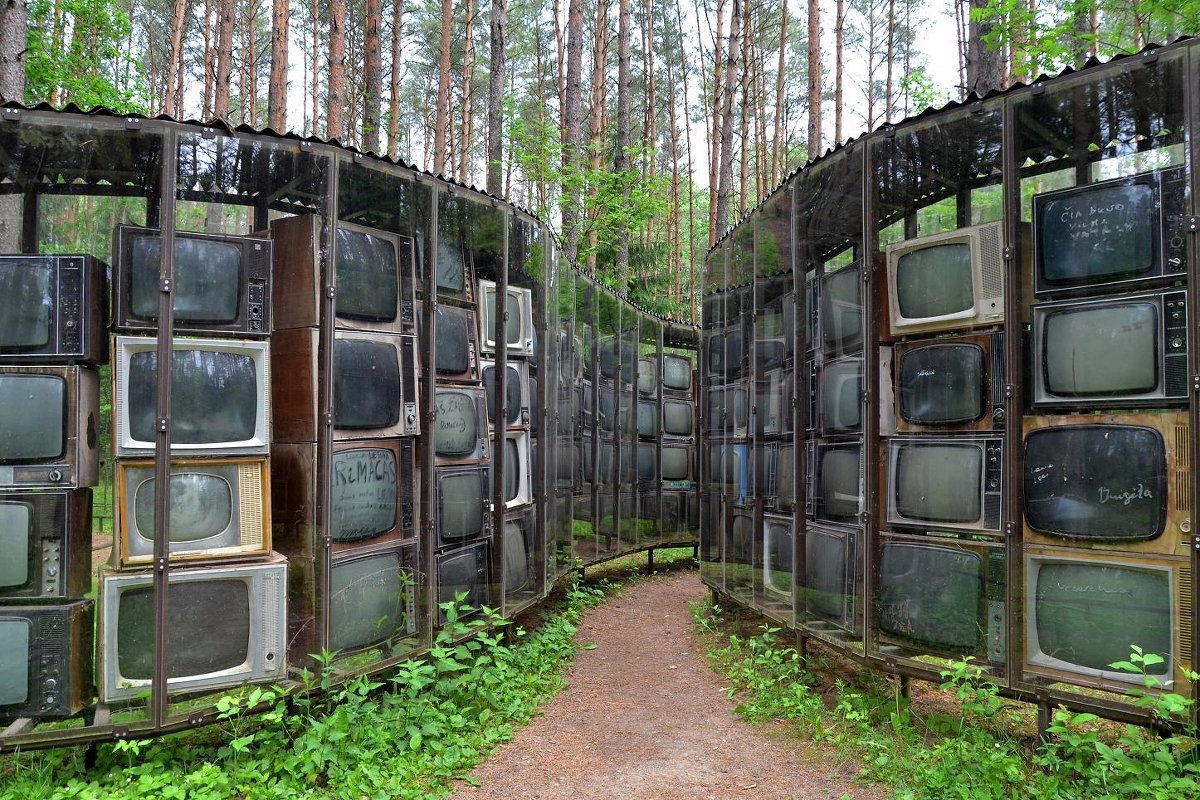 TV PARK - TV set, Baltics