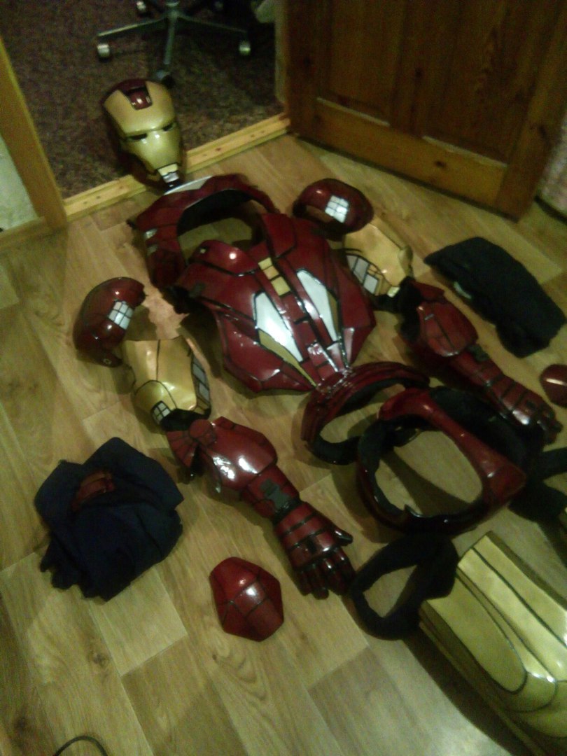 How my friend got ready for Halloween - My, iron Man, , Halloween, Costume, With your own hands, Longpost, Cosplay