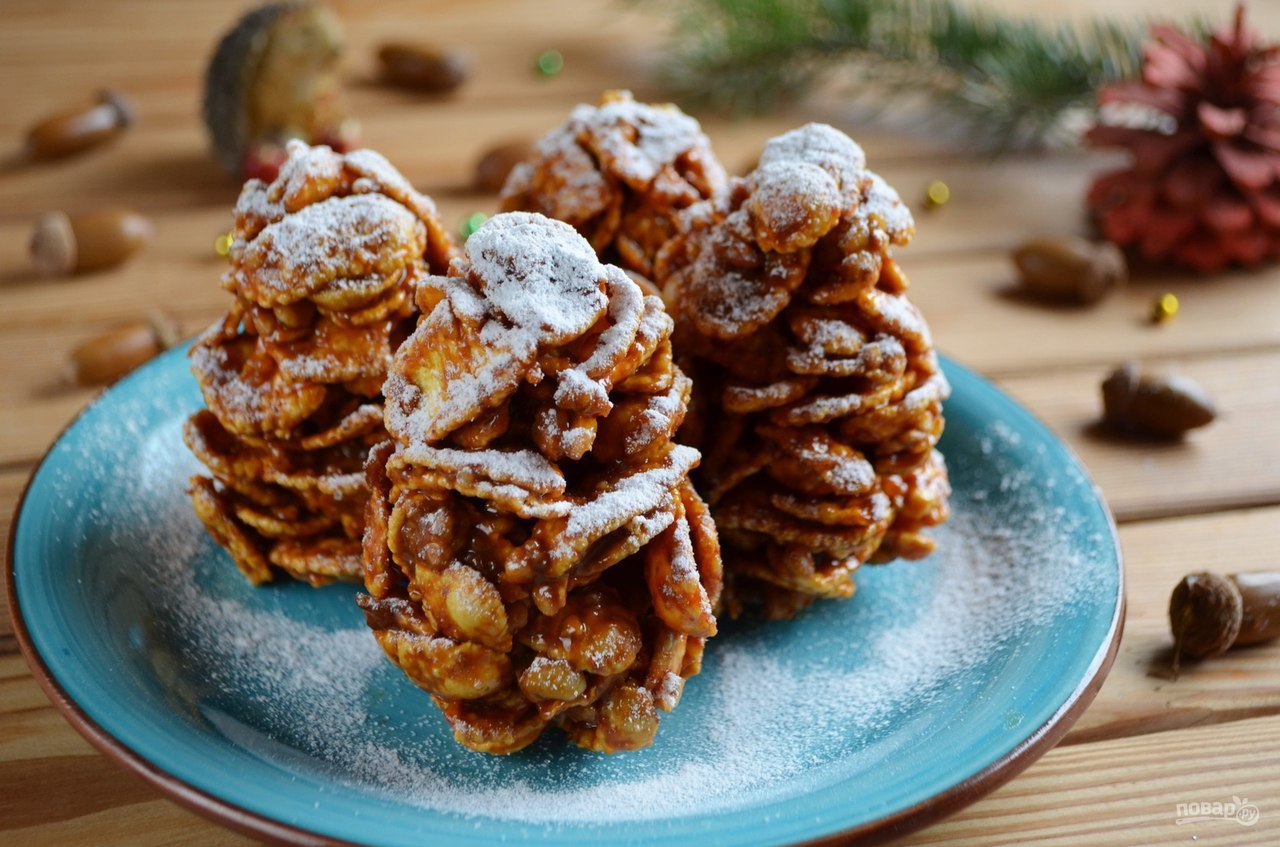 Dessert fir cones - Recipe, New Year