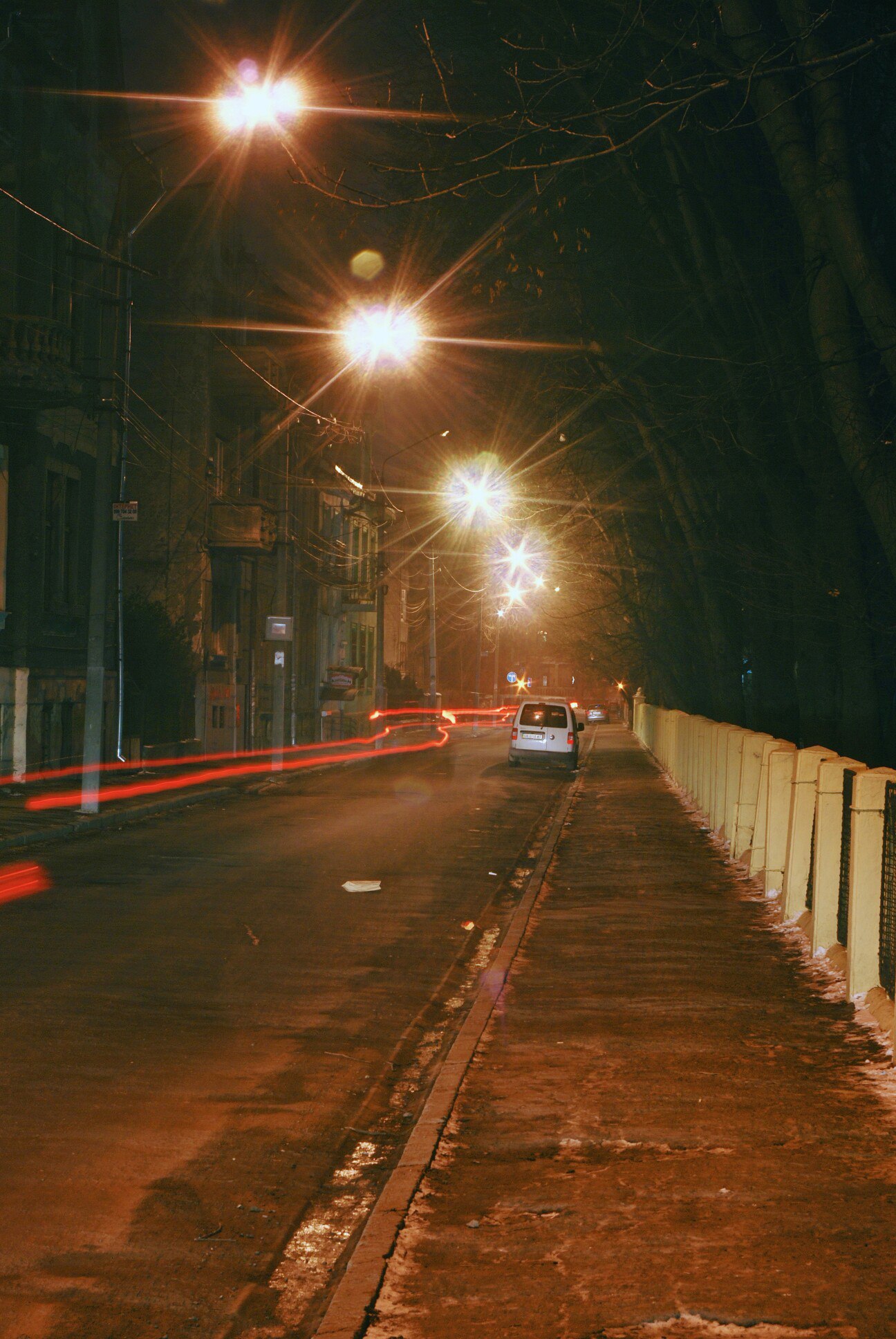 Sometimes I can’t sleep, I take the camera and go for a midnight walk) - My, Nikon d80, Helios-81n, Night, Midnight, Road, Motion, Longpost