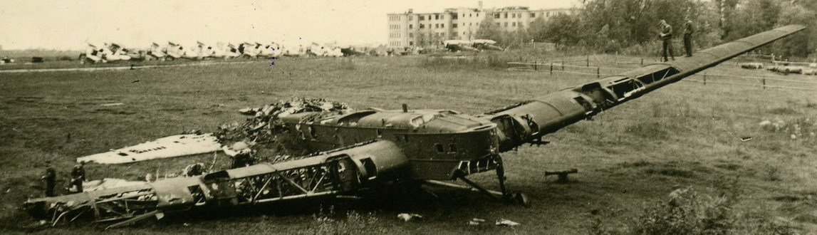 Ridiculous plane crashes, part 14: How it all began... The crash of the Maxim Gorky plane on May 18, 1935. - Plane crash, Start, the USSR, , Longpost