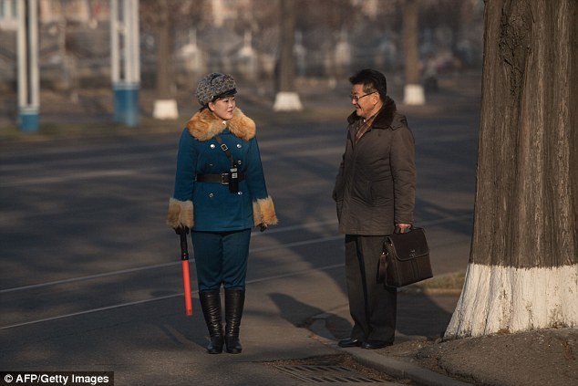 Only girls in the North Korean police - Traffic police, Police, North Korea, Pyongyang, Girls, Longpost