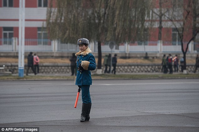 Only girls in the North Korean police - Traffic police, Police, North Korea, Pyongyang, Girls, Longpost