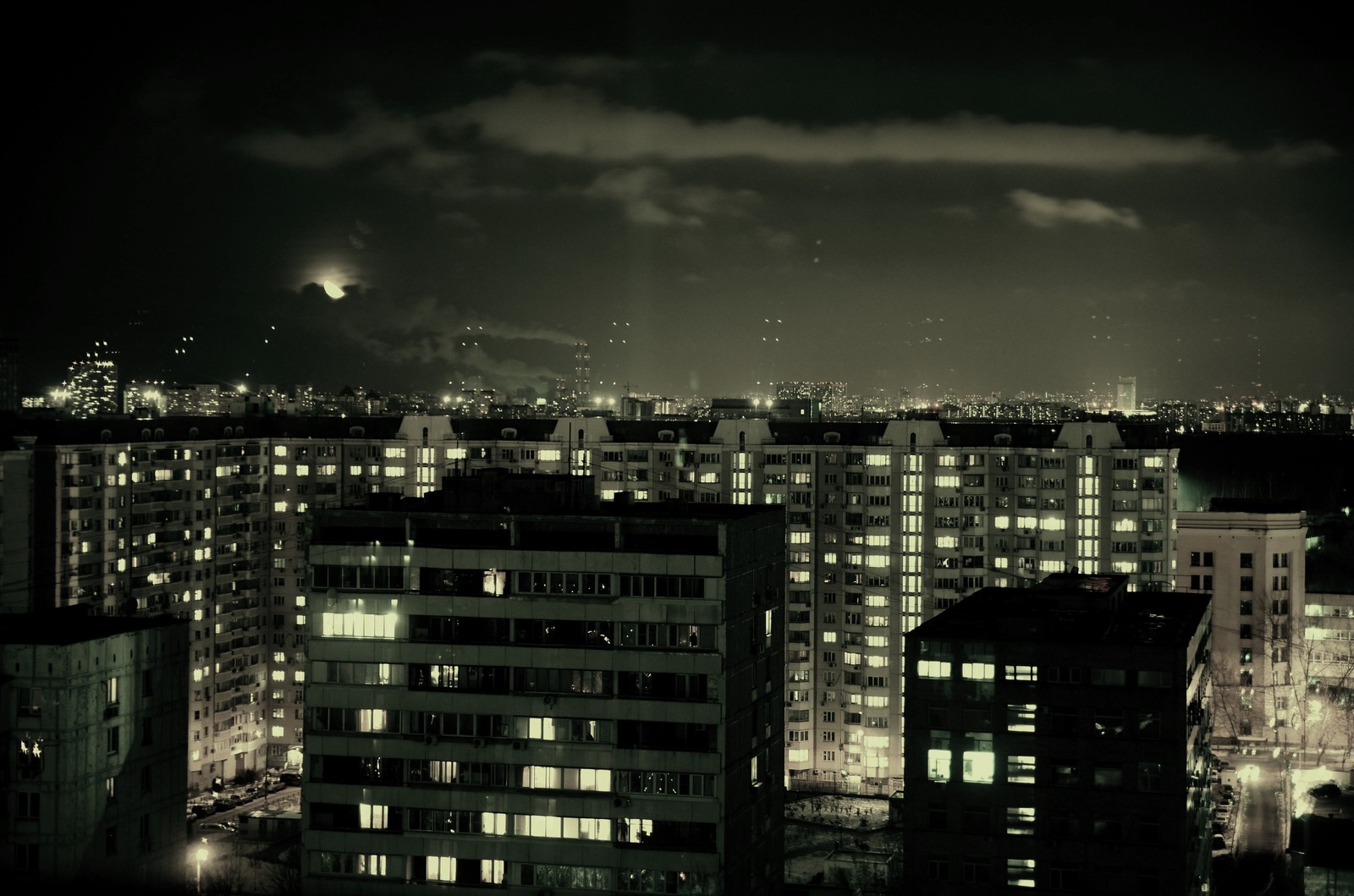 Mood - Gotham - moon, Photo, Night city