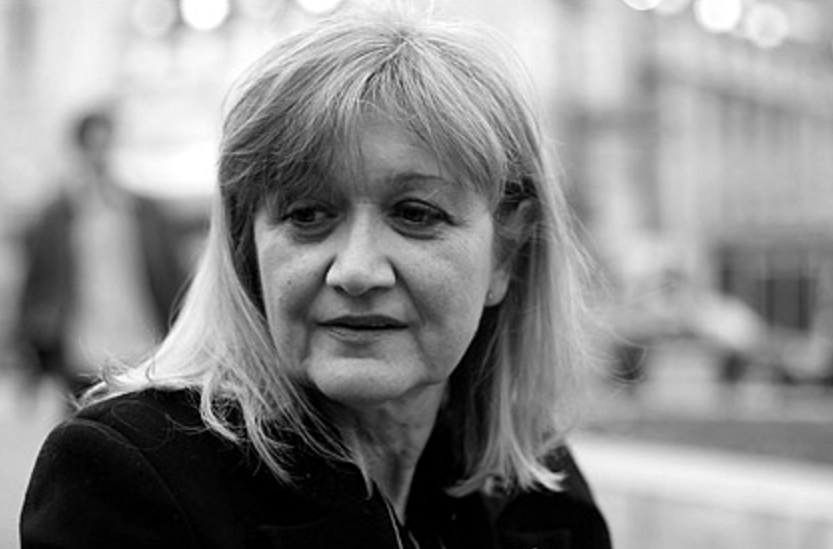 Vesna Vulovich, a flight attendant who survived a fall from a 10-kilometer height, has died - Vesna Vulovic, People