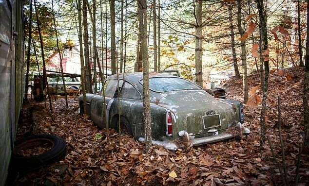 A rusty Aston Martin that has stood in the woods for 40 years is being sold for $400,000. - Auto, Retro, Find, Longpost