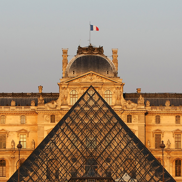 British schoolgirl sends letter to 'someone in Paris' - response comes from Louvre - Louvre, The culture