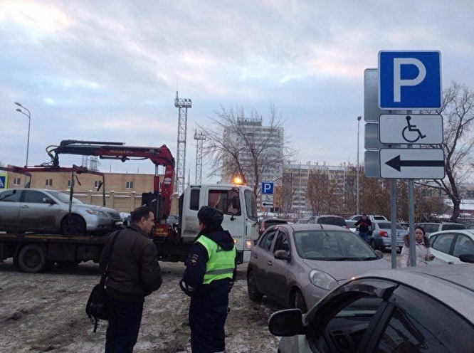 New Year's Eve of the traffic police in Chelyabinsk - Tow truck, Traffic police, Evacuation, Violation, Traffic rules, Chelyabinsk, New Year