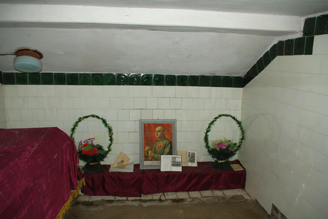 Mausoleum №3 - Kotovsky, Story, Mausoleum, Grigory Kotovsky, Longpost