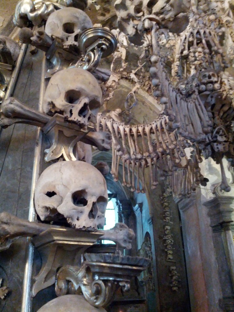 The coat of arms and the Crown of bones (The ossuary in Kutna Hora, near Prague) - , Kutna Hora, Prague, Longpost