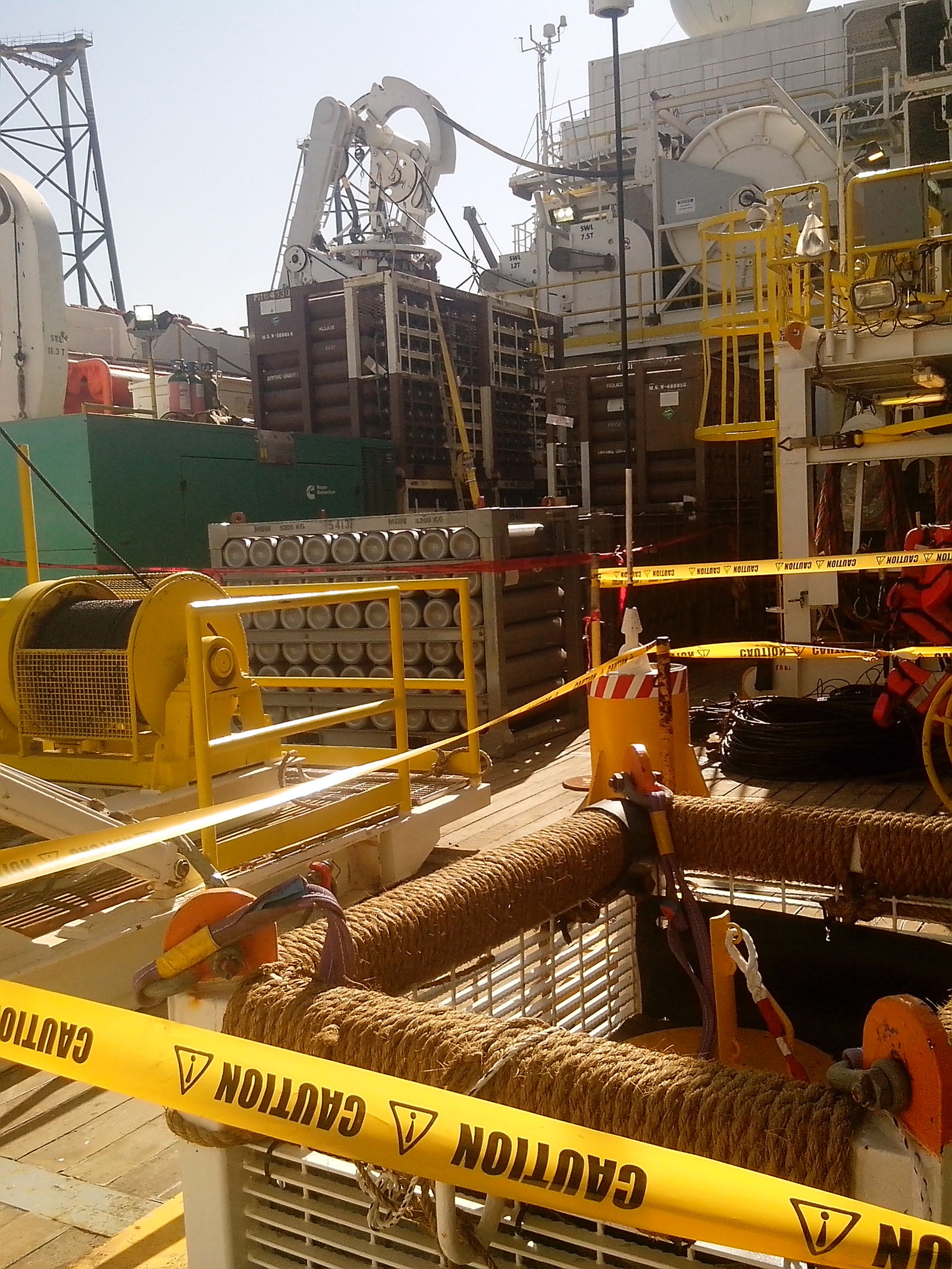 Work on DSV (Diver Support Vessel) - Sailors, Persian Gulf, Work, Vessel, Longpost