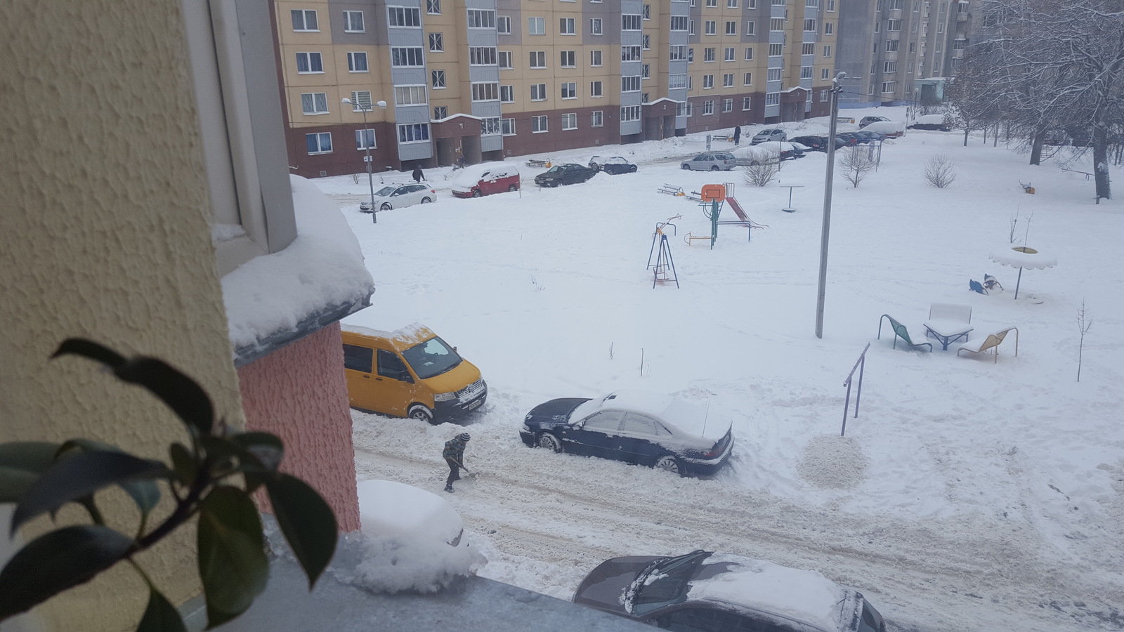 Bad start to 2017... - My, Republic of Belarus, Snow, Skidded, Help